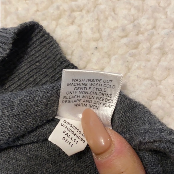 Banana Republic Grey Sweater size Large - Picture 6 of 8